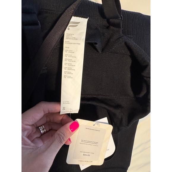 Fabletics Seamless Ribbed Jumpsuit | S | Black | NWT - Picture 3 of 5